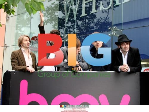 The Feeling open new HMV store in Liverpool