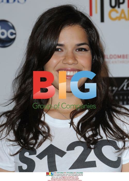 Celebs at Stand Up To Cancer event