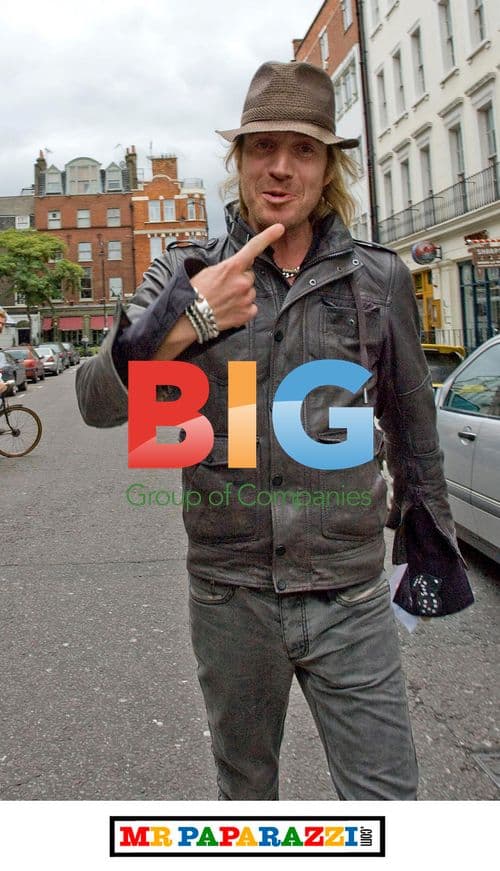 Rhys Ifans Lunch with Mystery Woman