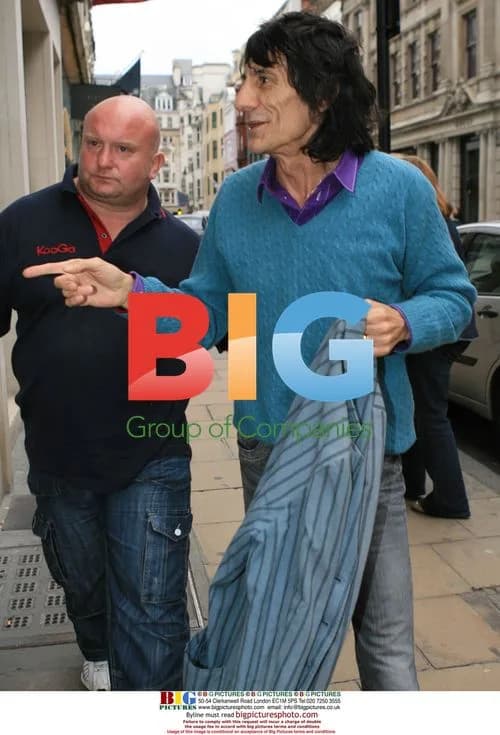 Ronnie Wood Shopping in London