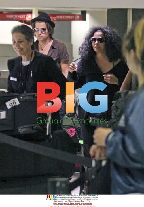 Diana Ross and kids at LAX
