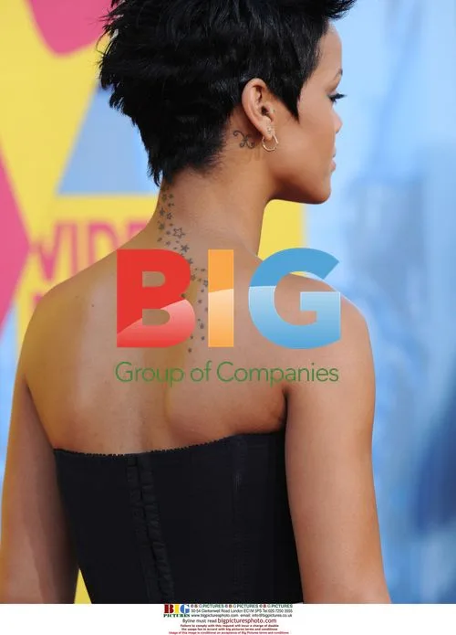 Rihanna at 2008 MTV VMAs