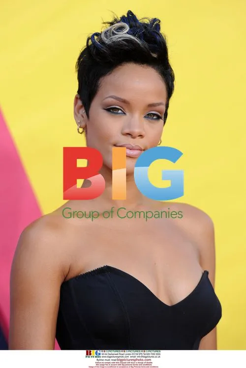 Rihanna at 2008 MTV VMAs