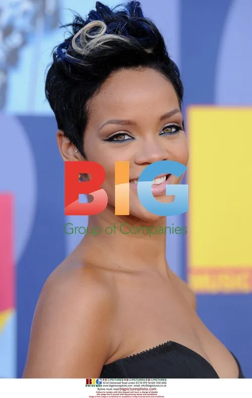 Rihanna at 2008 MTV VMA