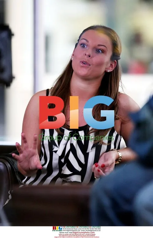 Coleen Rooney drinks with friend in London