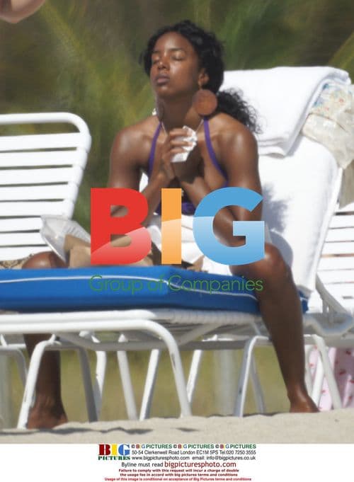 Kelly Rowland in Miami Beach