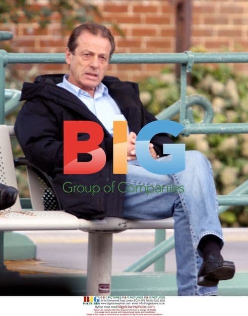 Leslie Grantham aka 'Dirty Den' at Worthing Railway Station