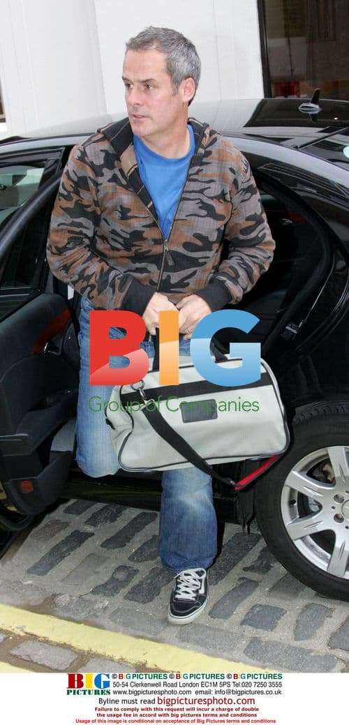 Phil Vickery arrives for ALDI commercial