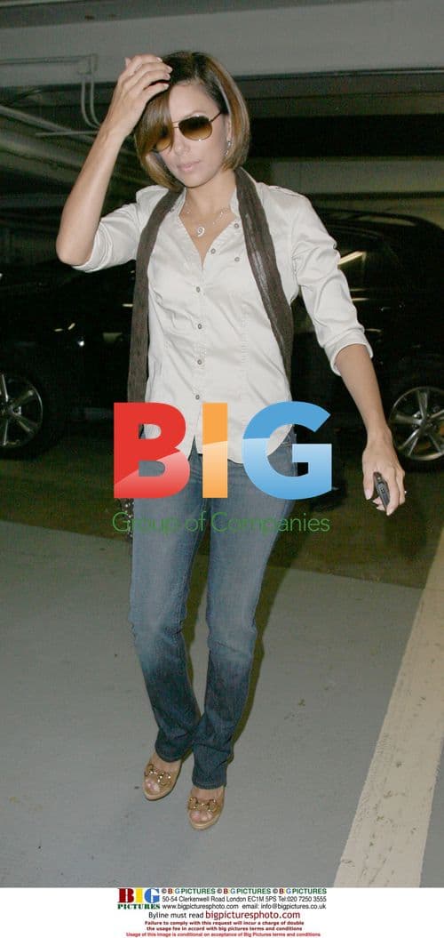 Eva Longoria runs errands in Beverly Hills