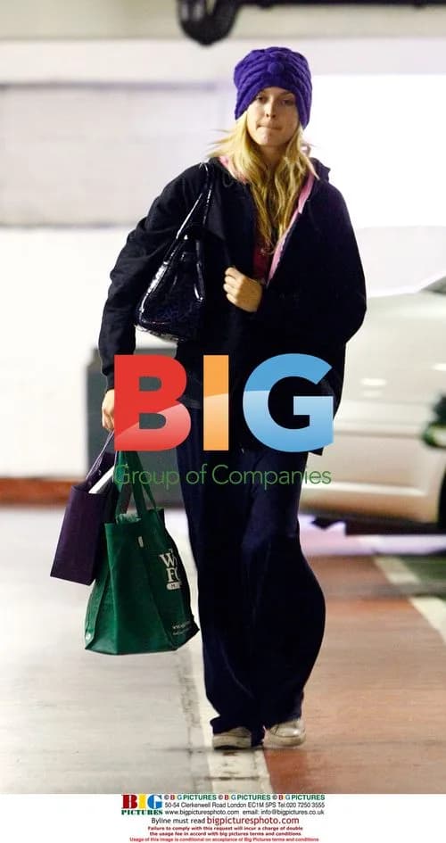 Ferne Cotton in Granny Hat at Waitrose