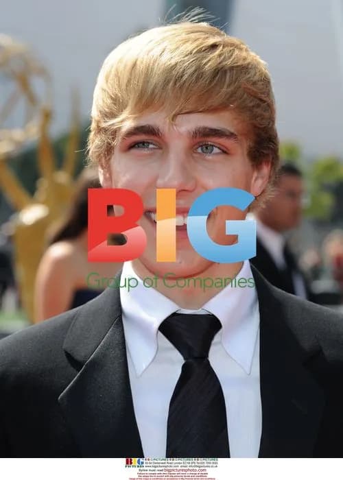 Cody Linley at 2008 Creative Arts Emmys