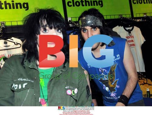 The Mighty Boosh cast signing books in Glasgow