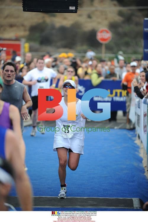 Jennifer Lopez at 2008 Nautica Malibu Triathlon