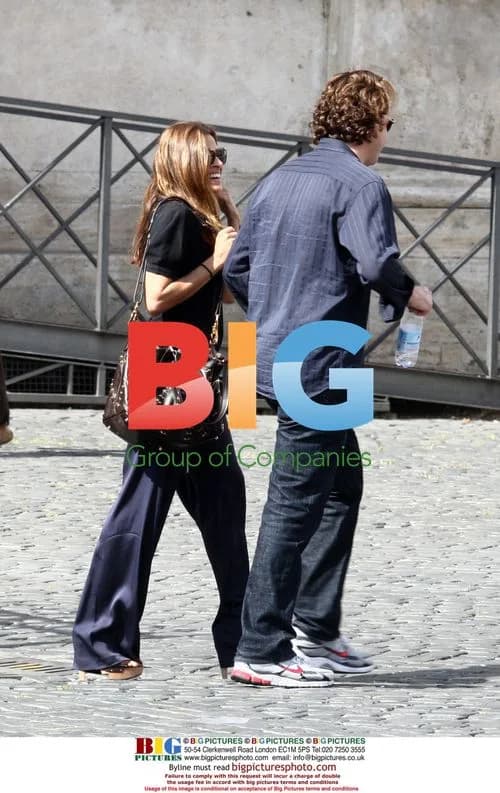 Eva Mendes and boyfriend visit Rome