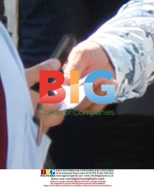 Vinnie Jones and wife Tanya at the Ivy in LA