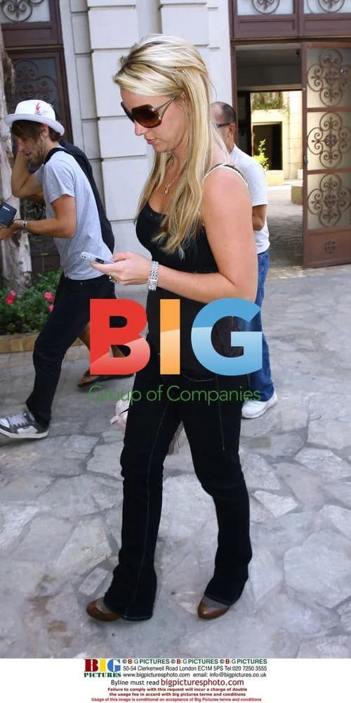Britney Spears visits Hollywood studio