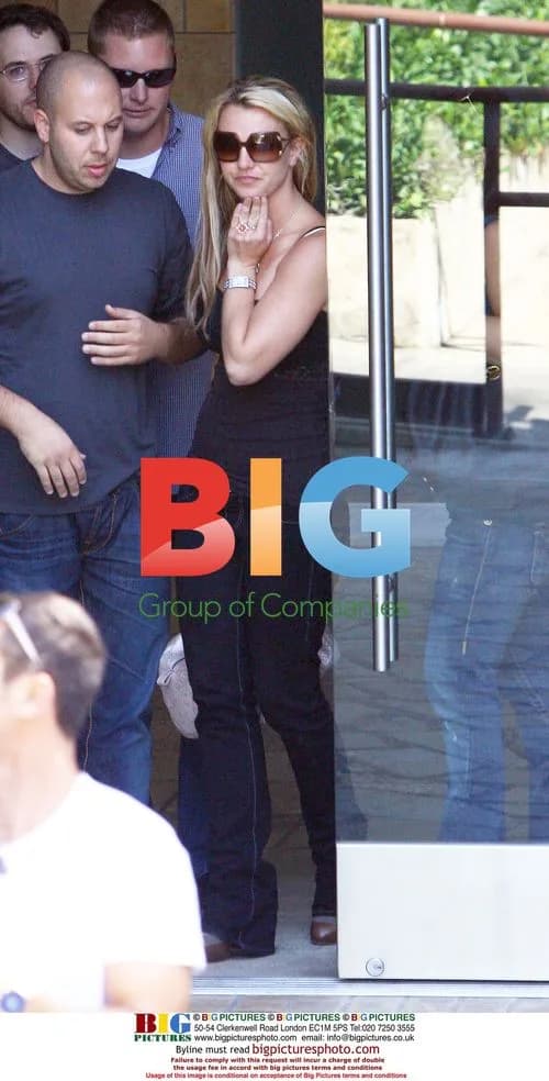 Britney Spears visits Hollywood studio