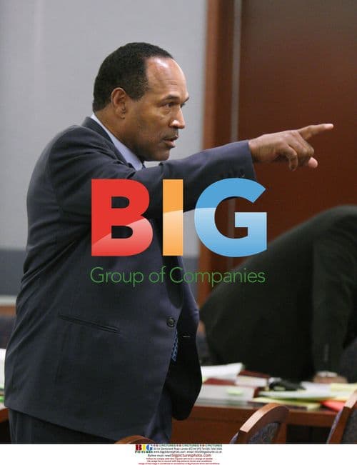 O.J. Simpson gestures during trial in Las Vegas