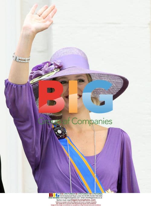 Queen Beatrix Opens Dutch Parliament