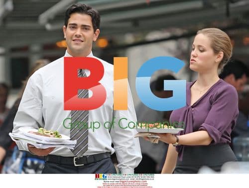 Jesse Metcalfe and Erika Christensen on "Tortured" Set