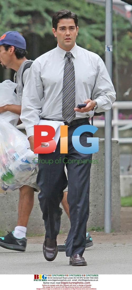 Jesse Metcalfe and Erika Christensen on set of "Tortured"