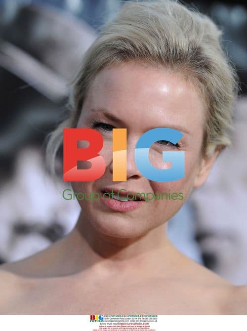 Renee Zellweger at "Appaloosa" Premiere