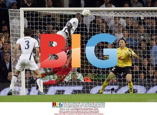 Darren Bent scores Spurs' 2nd goal