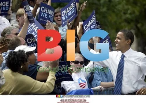 Obama greets supporters in North Carolina