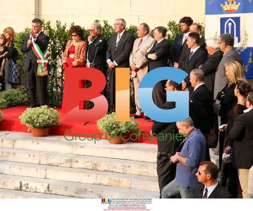 Gina Lollobrigida opens art exhibition in Italy