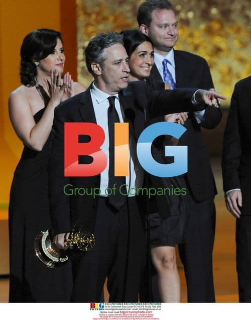 Jon Stewart accepts Emmy for "The Daily Show"