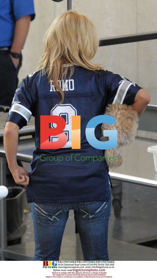 Jessica Simpson Departs LAX