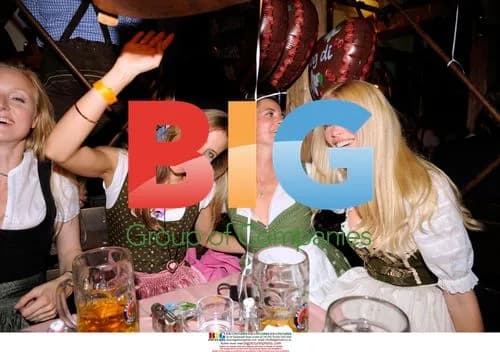 Claudia Schiffer and friends at Octoberfest