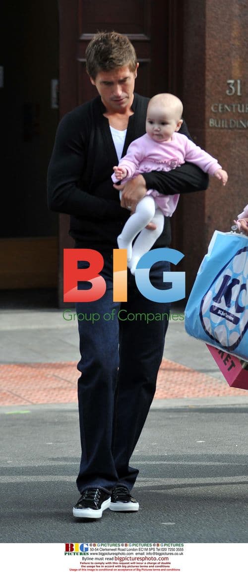 Harry Kewell and Sheree Murphy with daughter