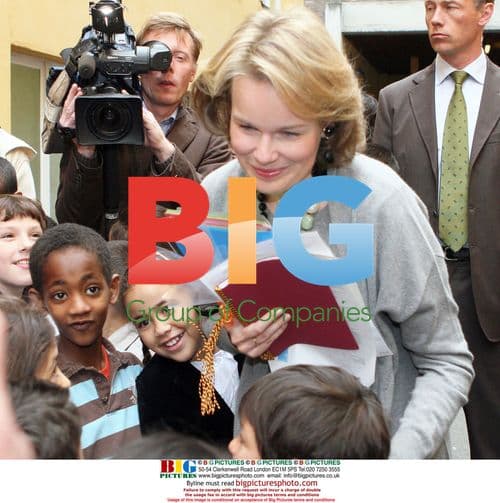 Princess Mathilde visits elementary school in Brussels