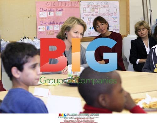 Princess Mathilde visits Magellan school