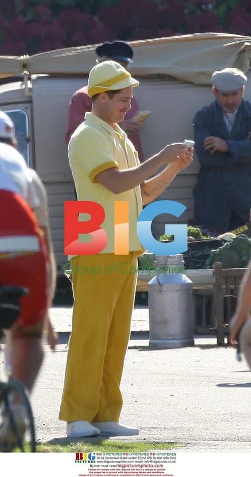 Brad Pitt Films Mobile Phone Ad
