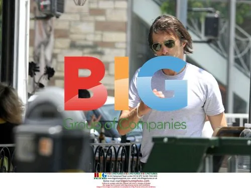 Olivier Martinez Enjoys Lunch at Terroni