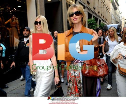 Supermodels Eva Herzigova and Claudia Schiffer Shopping
