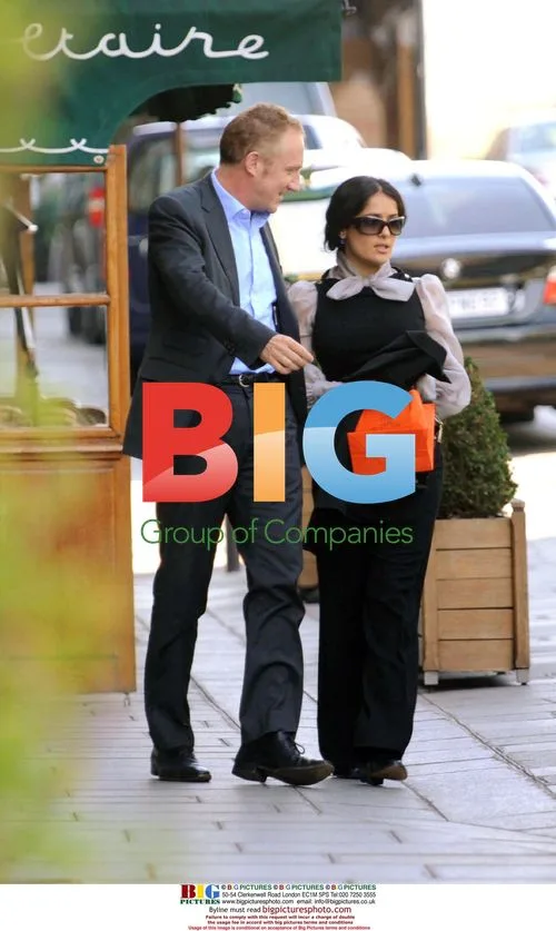 Franois Pinault and Salma Hayek strolling in Paris