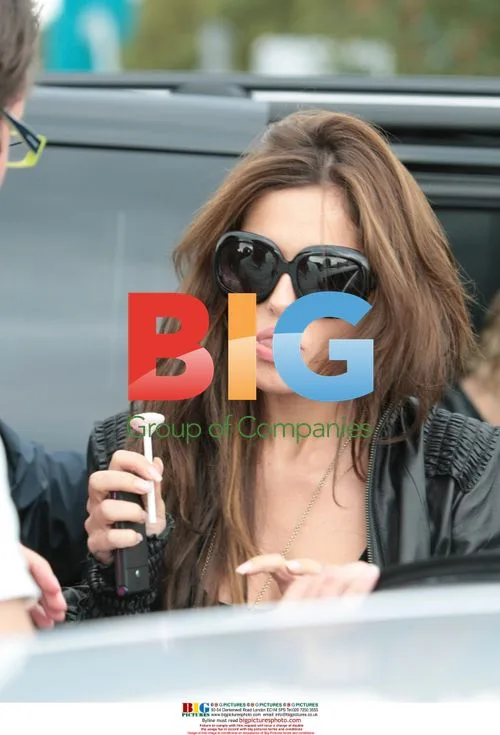 Girls Aloud leave Jo Whiley's house