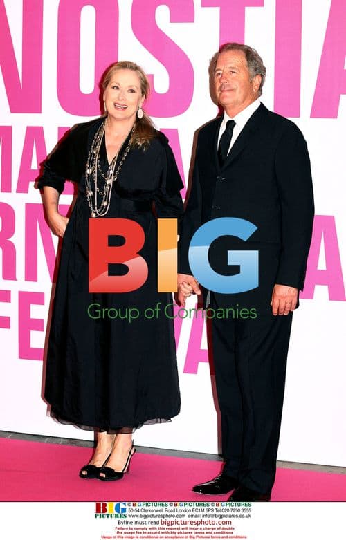 Meryl Streep receives Donosti award