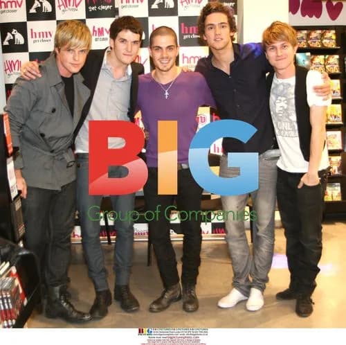 Boy band Avenue sign debut single