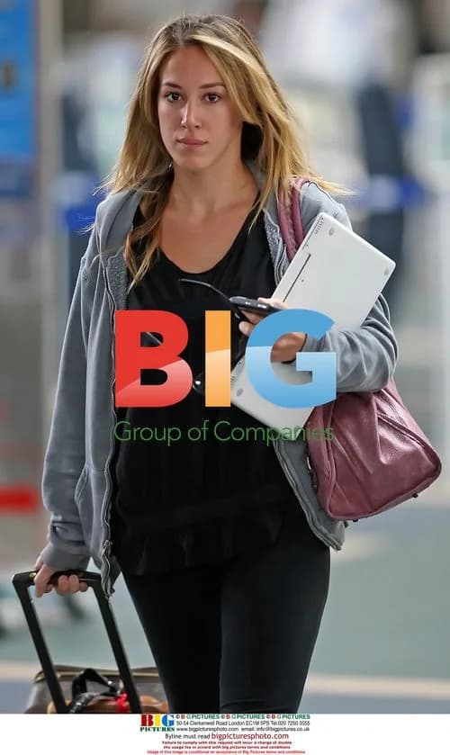 Hayley Duff arrives at Vancouver airport