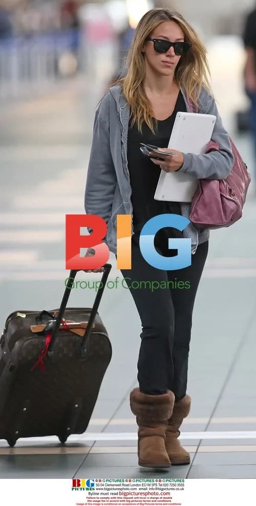Hayley Duff arrives at Vancouver airport