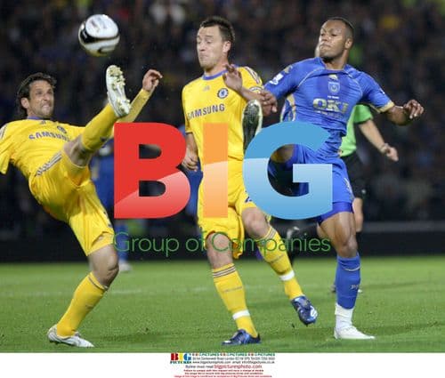Chelsea and Portsmouth players in Carling Cup match