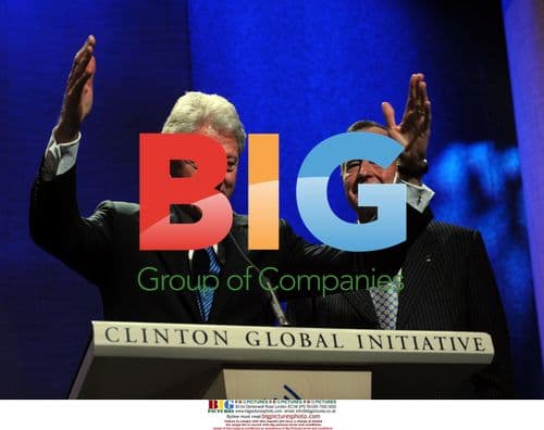 Bill Clinton and George Bush at Global Initiative