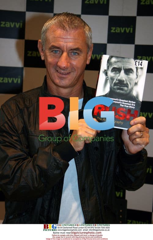 Ian Rush opens Zavvi store in Liverpool