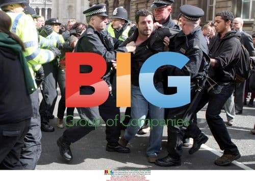 Clash between police and protesters in London