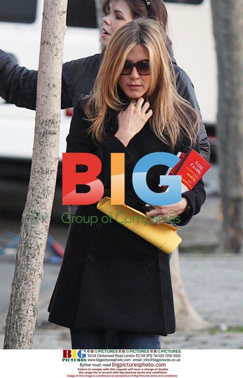 Jennifer Aniston on set of 'The Baster'