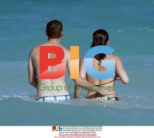 Selma Blair and Mikey Day on Miami Beach
